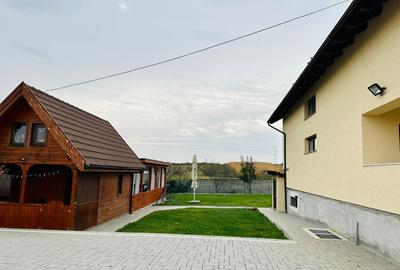 Casă cu 4 camere cu Teren 942 Mp în Zăvoi - 14
