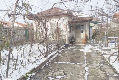 Casă cu 3 camere cu Teren 347 Mp în Central - 9