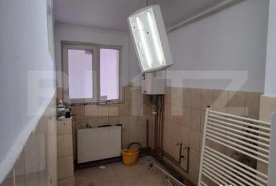 Spațiu comercial, de 55 mp, în Centrul Civic