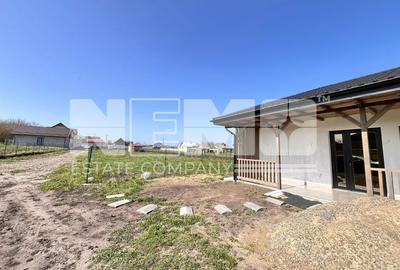Casă cu 2 camere cu Teren 600 Mp în Moara - 2