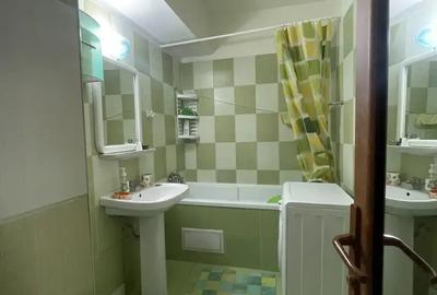 Apartament cu 2 camere decomandat în Central - 2