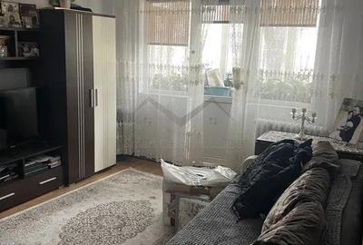 Apartament cu 2 camere semidecomandat, mobilat în Păcurari
