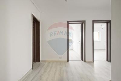 Apartament cu 2 camere decomandat în Sânpetru - 12