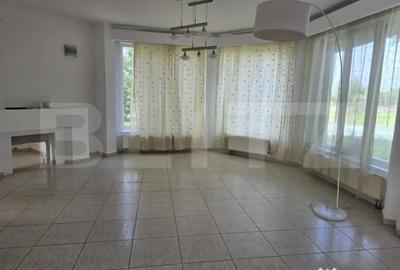 Casă cu 7 camere cu Teren 1535 Mp în Vetiș - 17
