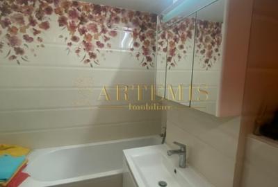 Apartament de 3 camere, decomandat, 54 mp., zona Stefan cel Mare - 8