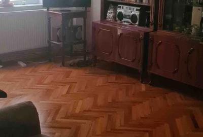 Apartament cu 3 camere decomandat în Central - 8