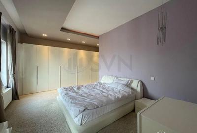 Apartament cu 5 camere decomandat în Central - 2