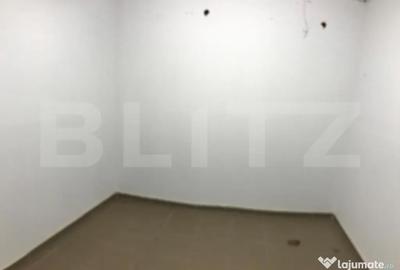 Casă cu 4 camere cu Teren 1000 Mp în Central