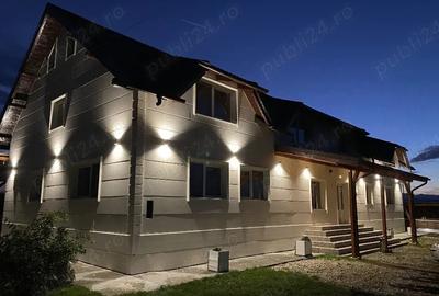 Casă cu 10 camere cu Teren 1860 Mp în Central - 14