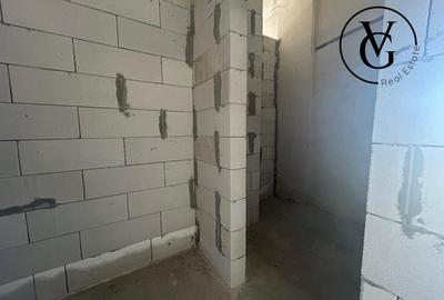 Apartament cu 4 camere semidecomandat în Mamaia-Sat - 10