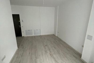 Apartament cu 2 camere în Apărătorii Patriei - 1