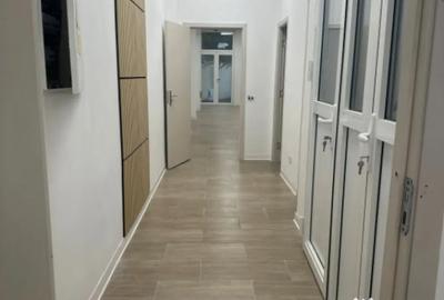 Spațiu comercial, de 140 mp, în 1 Mai - 5