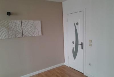 Apartament cu 3 camere Zona Zamca - 8