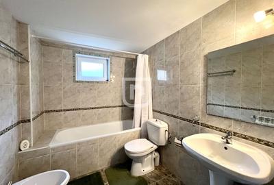 Casa de vacanta spatioasa de vanzare 6 dormitoare in Gura Humorului - 12