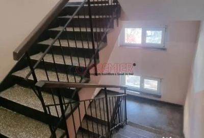 Apartament cu 2 camere semidecomandat în Berceni - 3