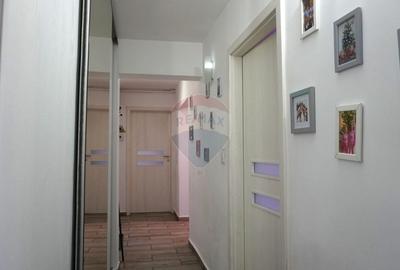 Apartament cu 3 camere decomandat în Calea București - 25