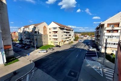 Apartament cu 3 camere decomandat în Ultracentral - 1