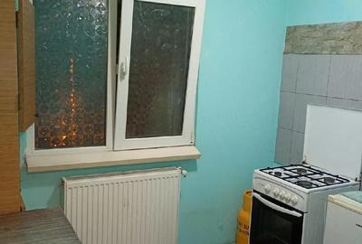 Garsonieră decomandată în Central - 4