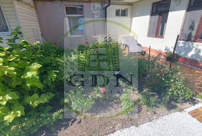 Casă individuală cu 3 camere cu Canalizare în Centrul Civic - 2
