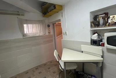 De vanzare apartament 3 camere zona Centrul Civic cu 11 Iunie - 7