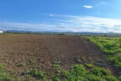 Teren agricol intravilan de 1200 mp, în 9 Mai - 5