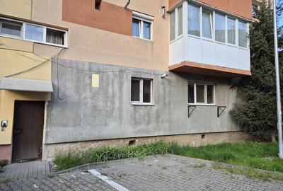 Apartament cu 2 camere semidecomandat în Cetate - 1