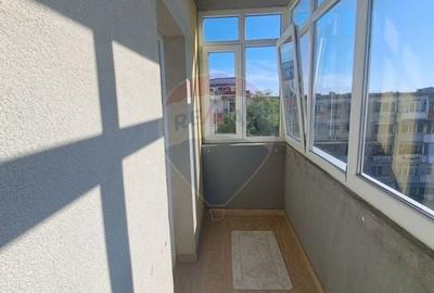 2 Camere de inchiriat, etaj 4/10 - 3