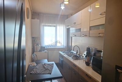 Apartament de vanzare zona Vasile AAron