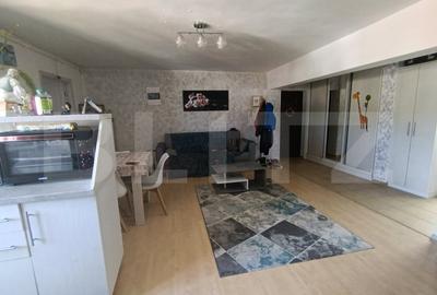 Apartament cu 3 camere si living in suprafata de 87 mp