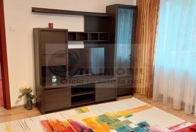 Apartament cu 2 camere semidecomandat, mobilat în Podu Roș - 3