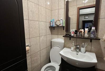 Apartament cu 3 camere decomandat în Independenței