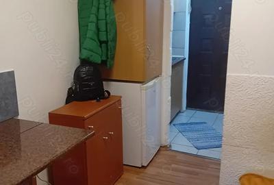 Chirie gars micuta . - 10