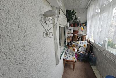 Resita, 4 Cam. Dec., Micro 4 Resita, 4 Cam. Dec., Micro 4 - 12