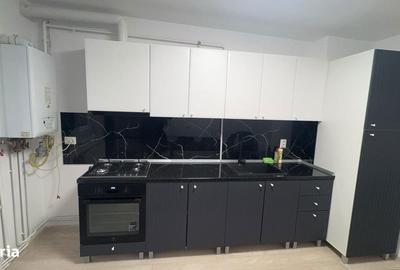 Apartament cu 3 camere decomandat în 1 Mai - 5