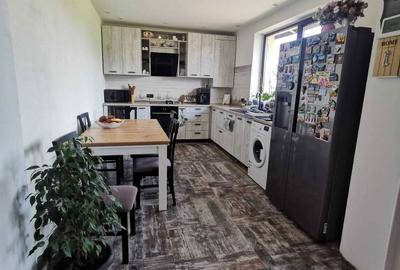Casă cu 2 camere în Sânpetru - 4