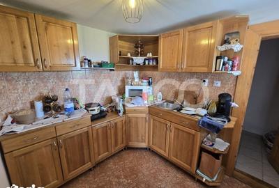 Casă cu 3 camere cu Teren 64 Mp în Sadu - 8