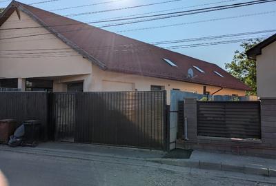 DE VÂNZARE/DE ÎNCHIRIAT Sconstruită 277 mp, teren 1.255 mp - 1