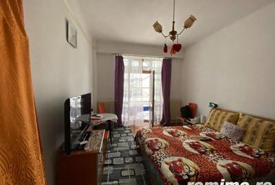 Apartament cu 5 camere semidecomandat, mobilat în P-ța Universității - 7