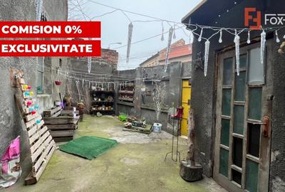 COMISION 0% Casa de vanzare cu 5 apartamente la curte comuna in zona Traian - 1