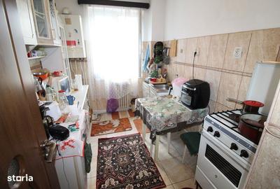 Apartament cu 3 camere în Central - 2
