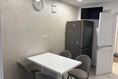 Apartament cu 3 camere decomandat în Central - 4
