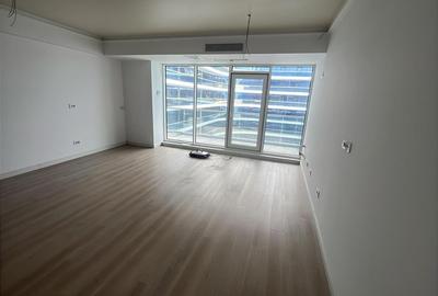 Studio dublu cu vedere la mare, etaj 8  White Titanic, Mamaia Nord, mobilat com - 4