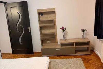 Apartament cu 2 camere decomandat, mobilat în 7 Noiembrie - 2