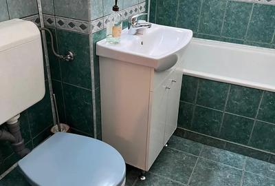 Inchiriez apartament cu 3 camere - 8