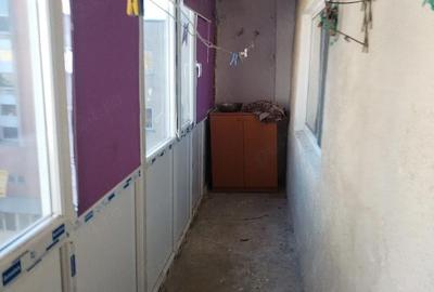 Apartament cu 3 camere decomandat în Ultracentral