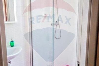 Hotel/Pensiune, de 906 mp, în P-ța Unirii - 22