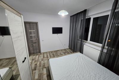 Apartament cu 2 camere semidecomandat în Micro 17 - 1
