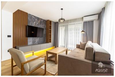 Apartament cu 2 camere decomandat, mobilat în Tractorul - 3