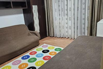 Inchiriez garsoniera, zona Sarari, langa Liceul Henri Coanda - 2