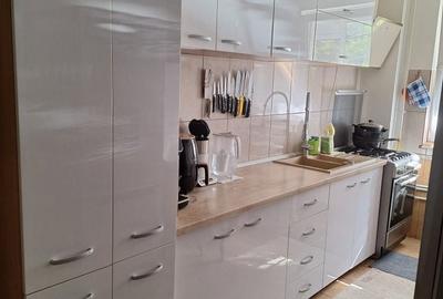 Apartament cu 2 camere semidecomandat în Central - 3